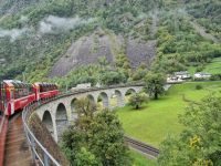 Fahrt mit dem Bernina-Express (Kreisviadukt von Brusio)