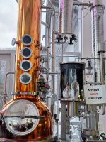 060 Silvester Berner Oberland - Besuch der Brauerei und Destellerie Rugenbräu - Die Whisky-Destillerie - ein Brennhafen für Gin