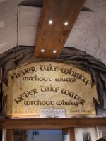 066 Silvester Berner Oberland - Besuch der Brauerei und Destellerie Rugenbräu - Die Whisky-Destillerie