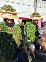 Schwerer Kopfschmuck