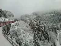 Fahrt mit dem Bernina-Express durch das Albulatal...
