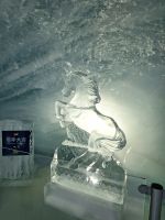 209 Ausflug auf das Jungfraujoch - im Eispalast &ndash; &copy; Annette Probst-Weise (Eberhardt TRAVEL)