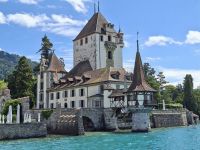 Schifffahrt auf dem Thunersee (Schloss Oberhofen) &ndash; &copy; Katrin Deutschbein (Eberhardt TRAVEL)