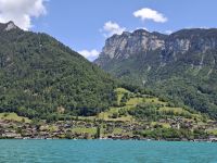 Schifffahrt auf dem Thunersee (Merligen mit dem Niederhorn) &ndash; &copy; Katrin Deutschbein (Eberhardt TRAVEL)