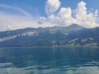 Morgenberghornkette mit Leissigen am Thunersee, Schweiz &ndash; &copy; Saskia Pinnow (Eberhardt TRAVEL)