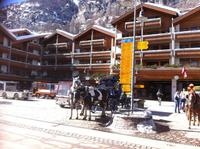 Bahnhofsplatz in Zermatt