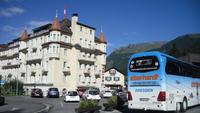 am Bus-Parkplatz in Grindelwald 