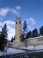 Schiefer Turm in St. Moritz