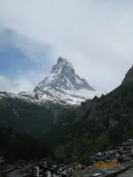 In Zermatt staunend vor dem Matterhorn