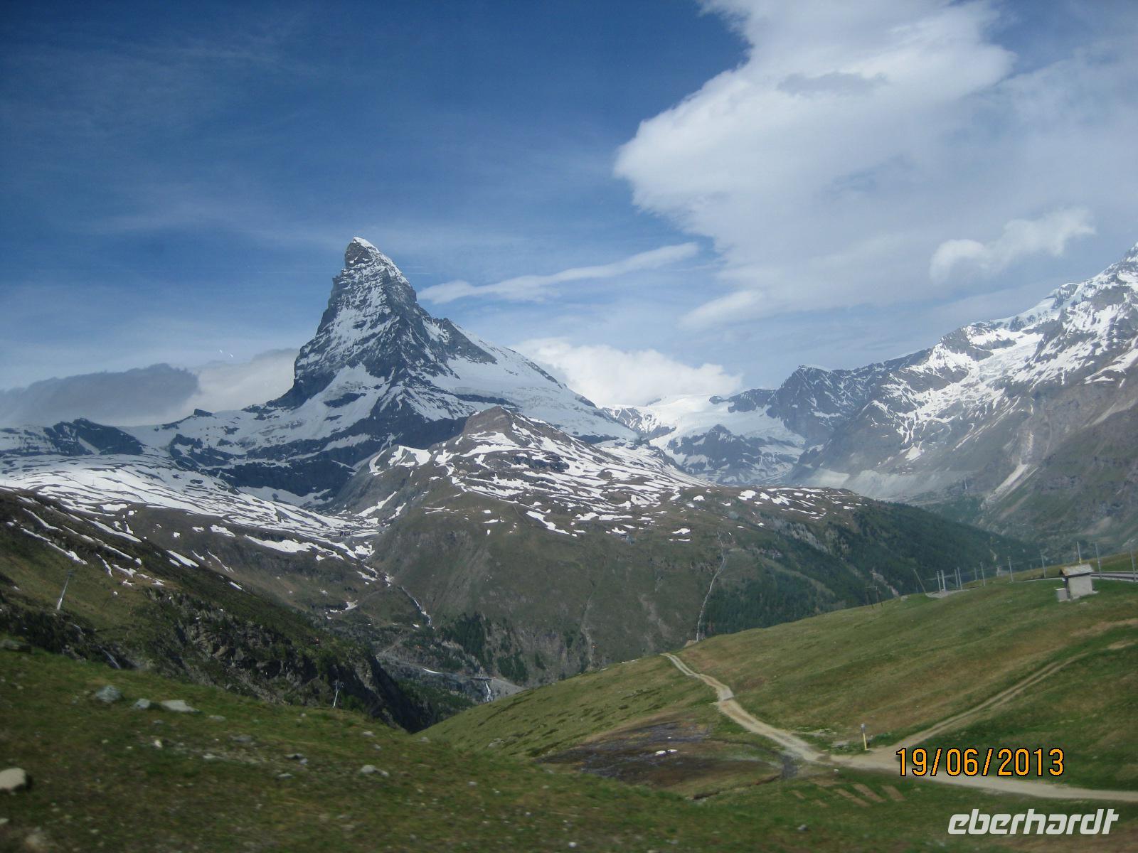 Unterwegs zum Gornergrat mit traumhaftem Blick auf das Matterhorn
