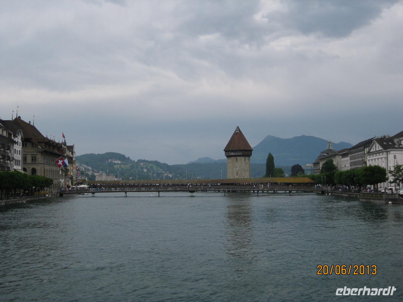 Zu Besuch in Luzern - Blick auf die bekannte Kapellbrücke