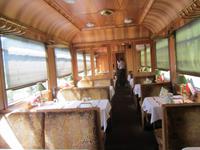 Glacier-Express-  nostalgischer Speisewagen