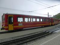 Fahrt mit der Jungfraubahn von der Kleinen Scheidegg auf das Jungfraujoch