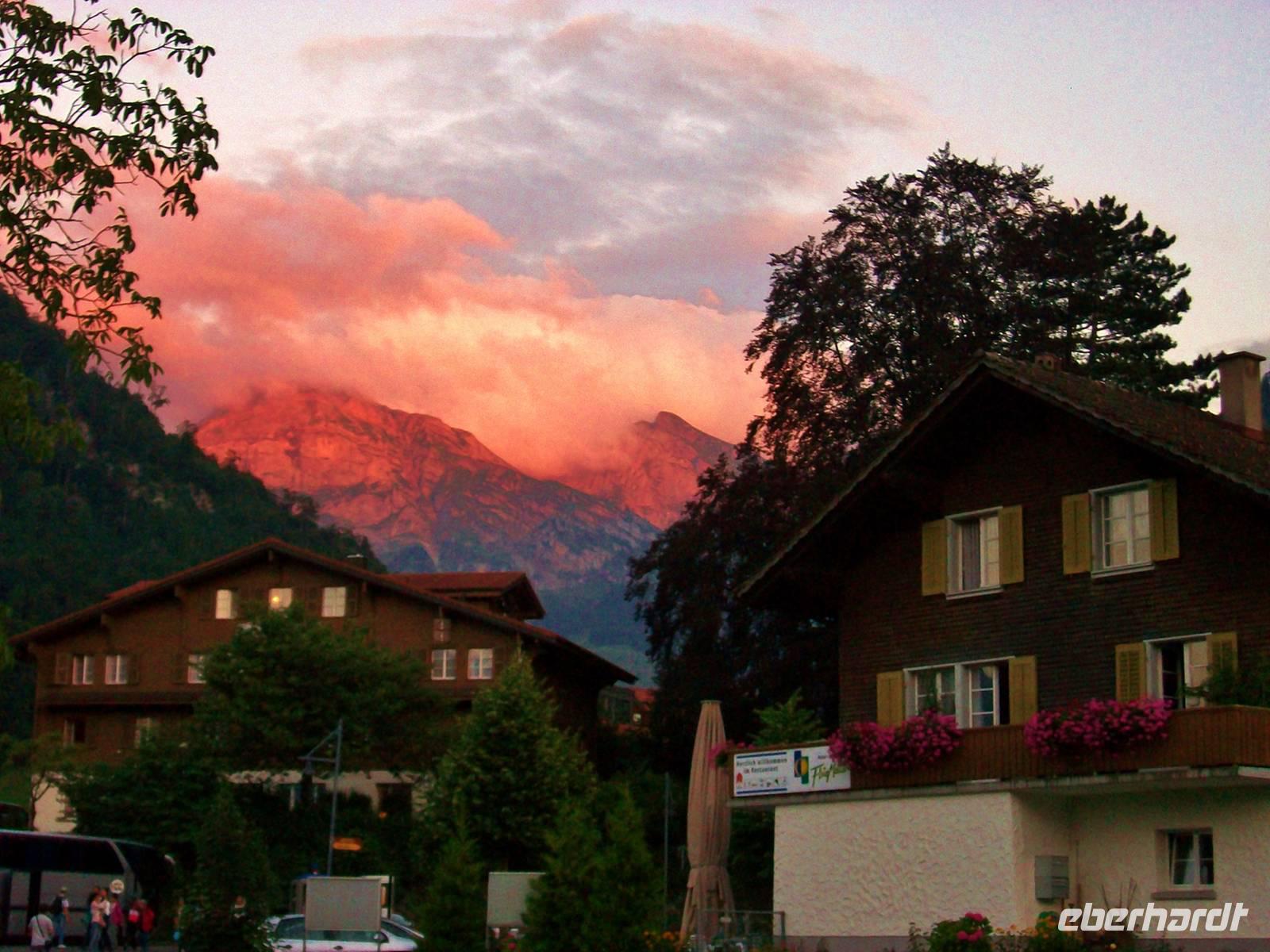 Alpenglühen in Flüeli Ranft