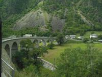im Bernina Express --Kreisviadukt bei Brusio 