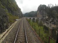 im Glacier Express Landwasserviadukt 