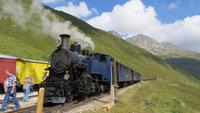 115 Fahrt mit der Furka-Dampfbahn - Stopp an der Station Furka