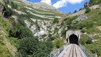 133 Fahrt mit der Furka-Dampfbahn - Blick zur Grimselstraße