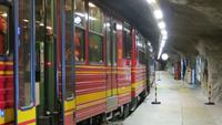 0030 Ausflug zum Jungfraujoch - Jungfraubahn an der Station Eigerwand