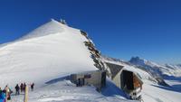 0091 Ausflug zum Jungfraujoch  - auf dem Plateau -Blick zur Sphinx