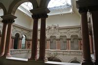 Im Museum von Lausanne 