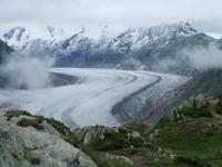 Blick von der Moosfluh auf den Aletschgletscher