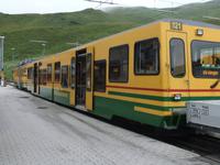 Mit der Bahn geht es nach Lauterbrunnen