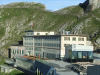 Zum Abendessen werden wir im 