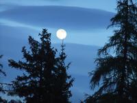 Vollmond über Crans-Montana