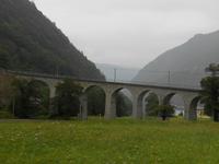 Fahrtimpressionen mit dem Bernina-Express (Kreisviadukt von Brusio)