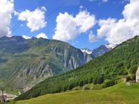 Fahrt mit dem Glacier-Express (Fahrt vom Oberalppass nach Andermatt)
