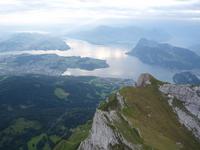 Ausblick vom Pilatus-Kulm (Morgendlicher Rundblick)