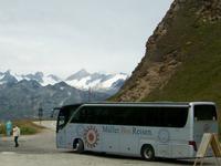 Unser Reisebus am Furkapass