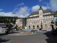 Engadin-Rundfahrt (Schulplatz in St. Moritz)