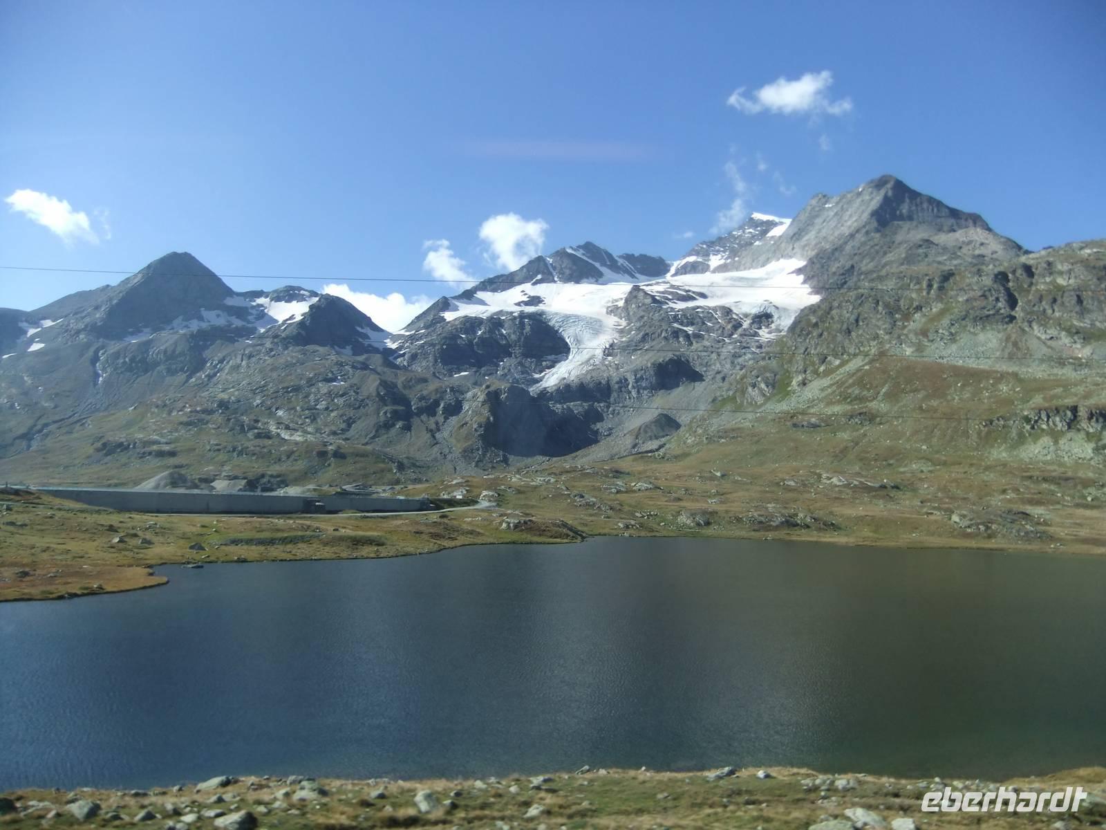 Am Schwarzen See am Bernina-Pass