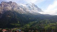 Blick am Morgen zur Jungfrau