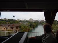Blick aus dem Bus über die Aare zum Bundeshaus