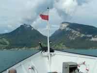 Berge, Tal und Schiffsbug