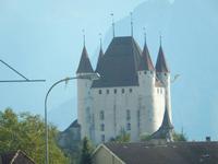 Rückfahrt nach Grindelwald, vorbei an Schloß Thun