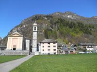 Verzascatal (Sonogno - Kirche Santa Maria Lauretana)