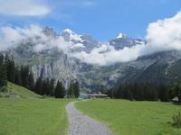Der Rückweg zur Oeschinenbahn