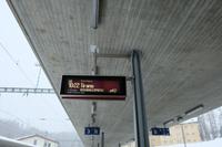 Der Zug hat 15 min. Verspätung