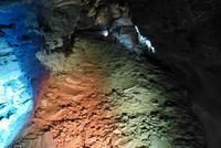 Die Karsthöhle