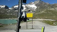 Die Wasserscheide auf dem Ospizio Bernina