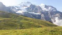 Fahrt mit der Jungfraubahn
