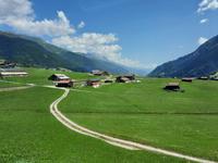 Fahrtimpressionen mit dem Glacier-Express (Fahrt von Disentis zum Oberalppass)