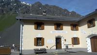 Flüelapass, über den Pass fahren wir ins Engadin