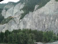 Glacier-Bernina-Reise, Fahrt mit dem Glacier-Express - Rheinschlucht