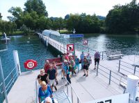 Mit dem Dampfschiff 