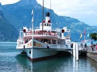 Mit dem Dampfschiff 
